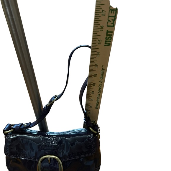 COACH Mini Purple Patent Leather Shoulder Bag - Picture 6 of 10